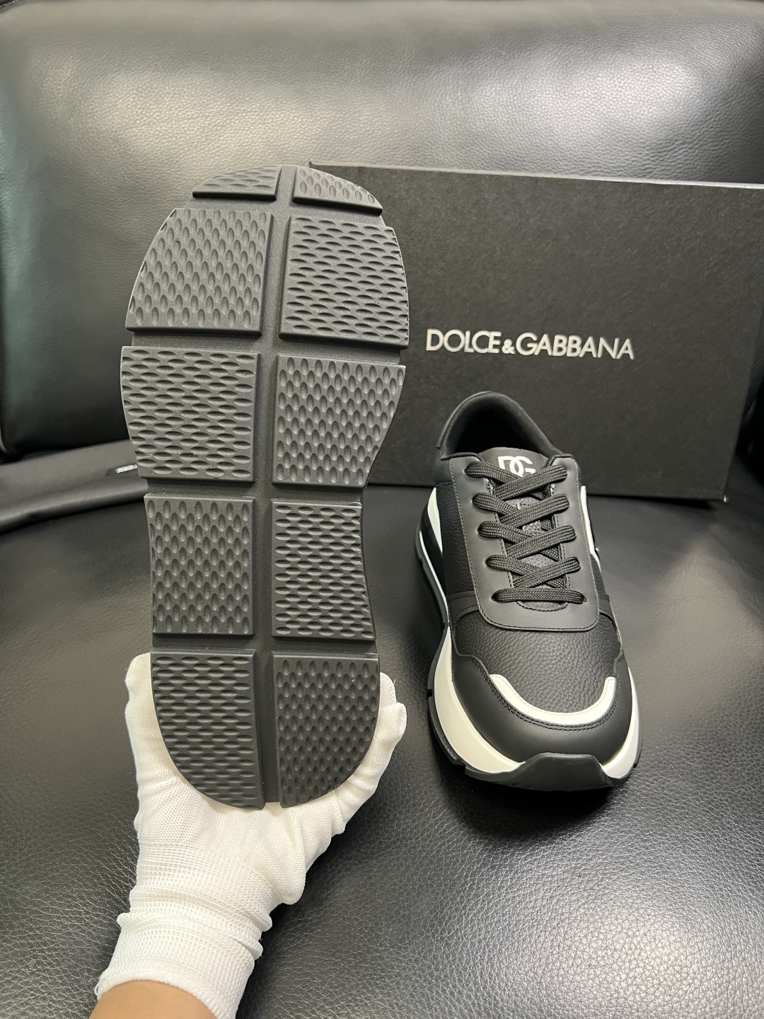 olce & Gabbana shoe